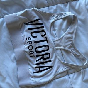 Victoria Secret Sports Bra - small